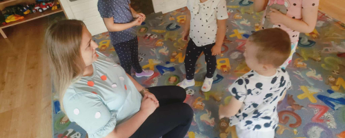 Projekt ,,Moc Kropek''